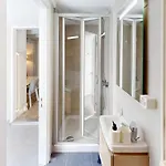 Bright & Modern 1-bed Apt- Next To Public Transport Rn18-2 * Prilly