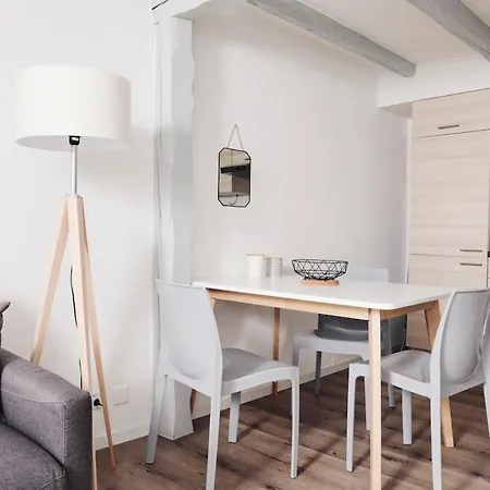 Bright & Modern 1-bed Apt- Next To Public Transport Rn18-2 Prilly