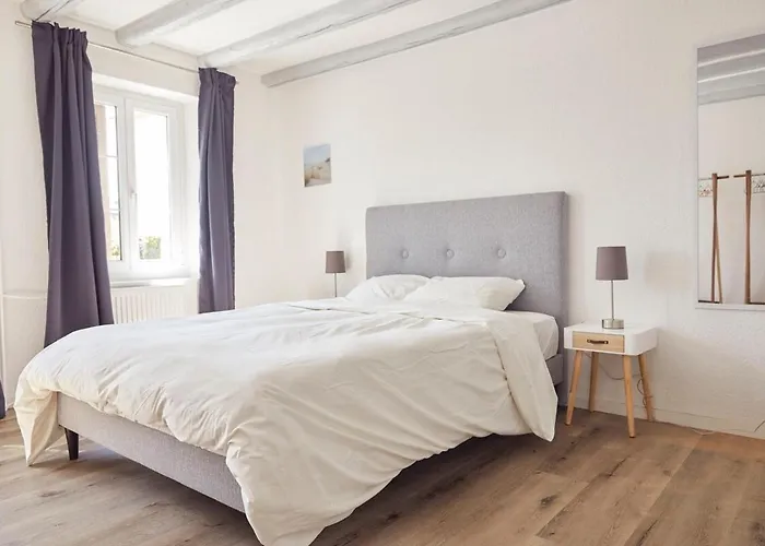 Bright & Modern 1-bed Apt- Next To Public Transport Rn18-2 公寓 *